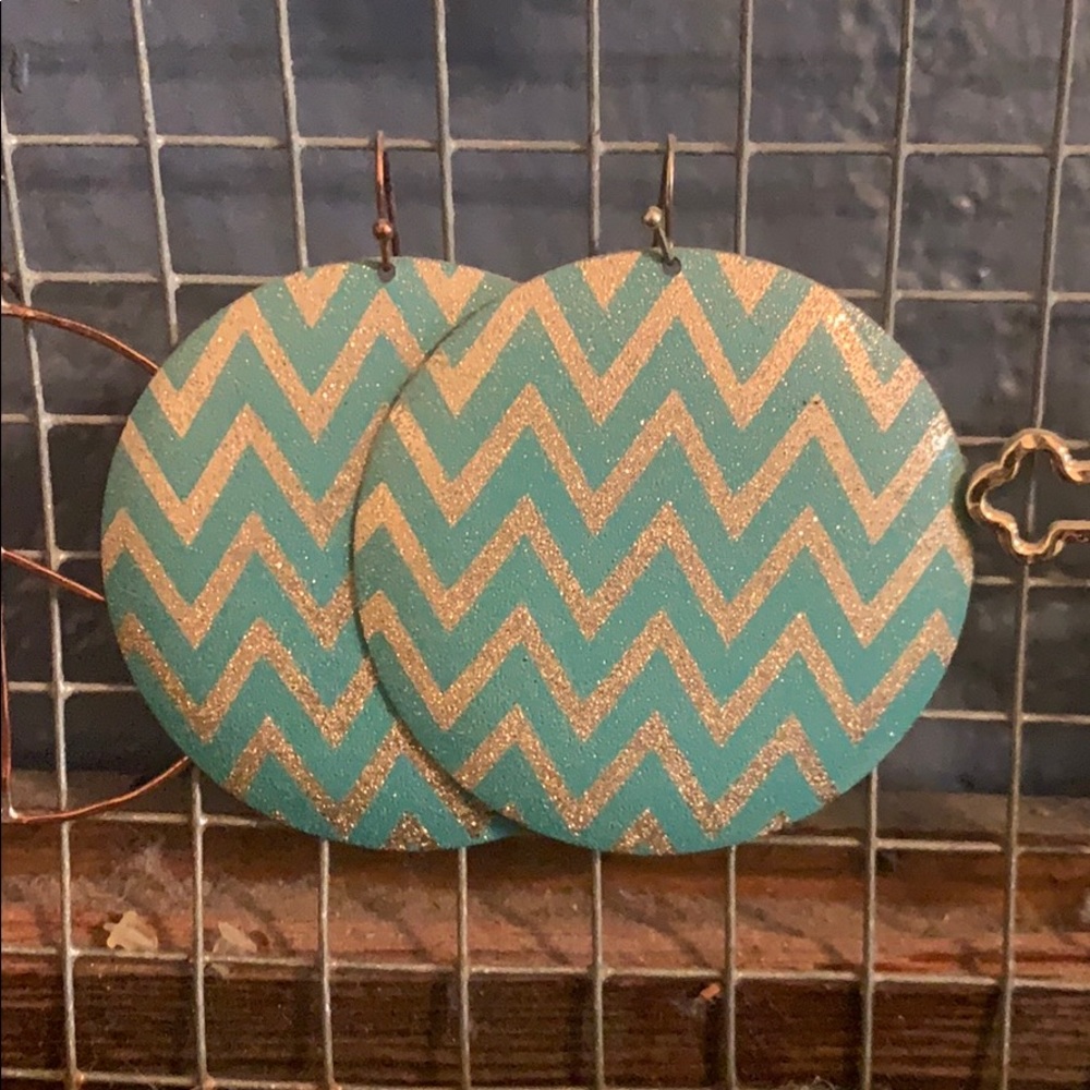 Chevron disk earrings